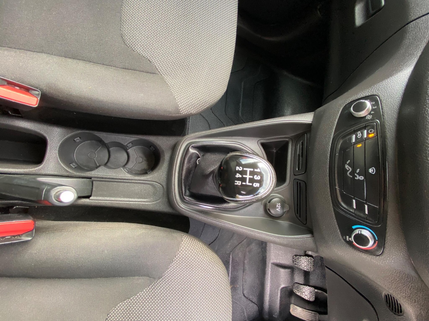 Vehicle 29