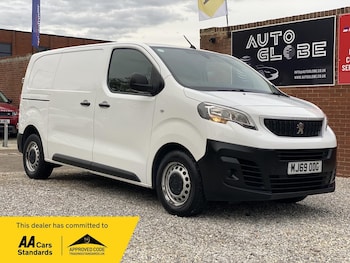 2019 (69) - 2.0 BlueHDi 1400 Professional Standard Panel Van MWB Euro 6 (s/s) 6dr