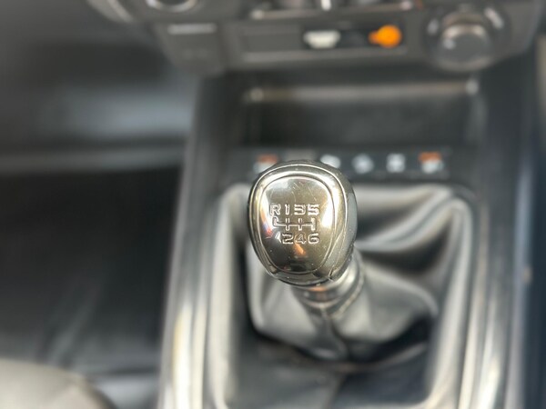 Used Isuzu D-Max 2021 for sale - 75327099: Photo 52