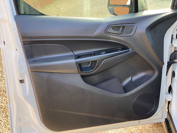 Used Ford Transit Connect 2018 for sale - 73329399: Photo 54