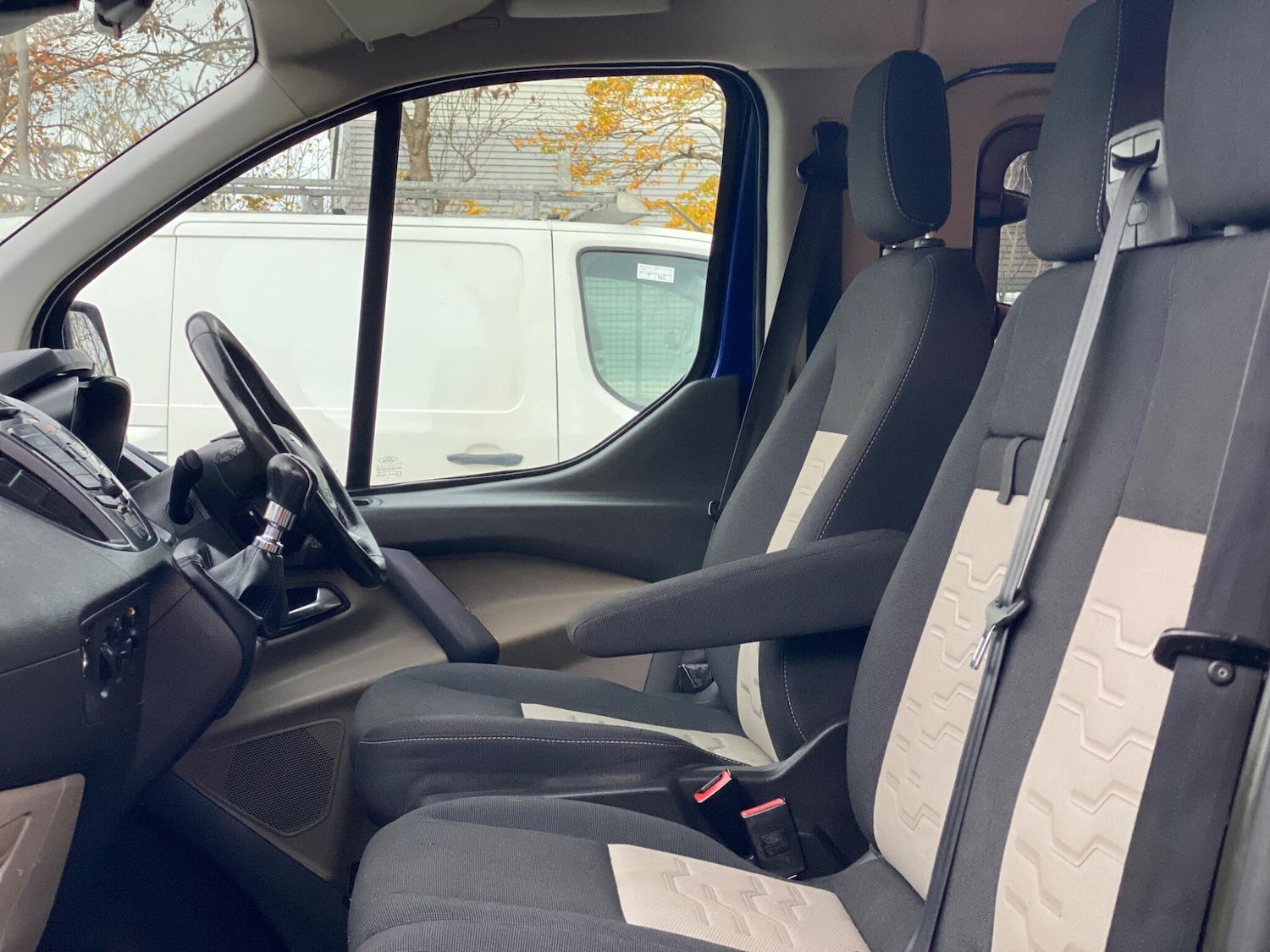 Used Ford Tourneo Custom 2017 for sale - 76484956: Photo 15