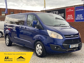 Used Ford Tourneo Custom 2017 for sale - 76484956: Photo