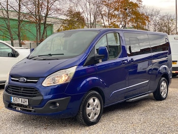 Used Ford Tourneo Custom 2017 for sale - 76484956: Photo