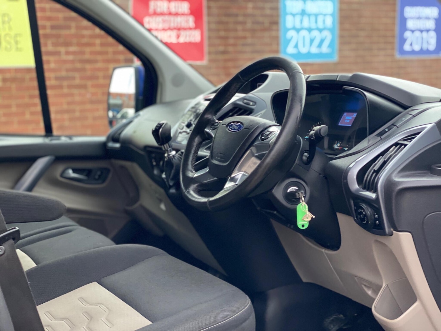 Used Ford Tourneo Custom 2017 for sale - 76484956: Photo 8