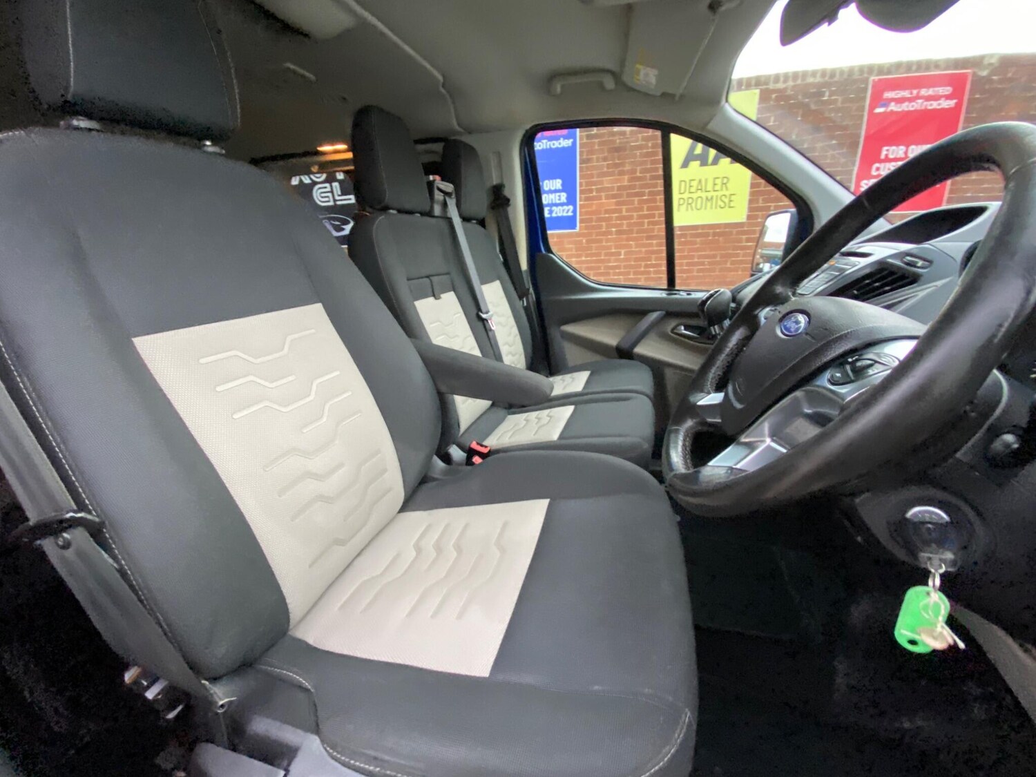 Used Ford Tourneo Custom 2017 for sale - 76484956: Photo 9