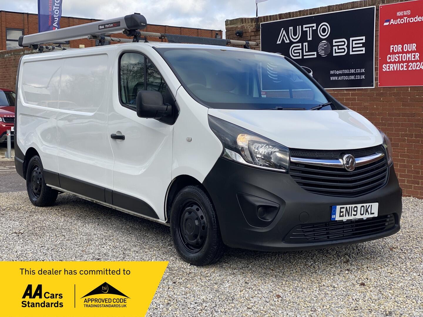 Used Vauxhall Vivaro 2019 for sale - 76632627: Photo 1