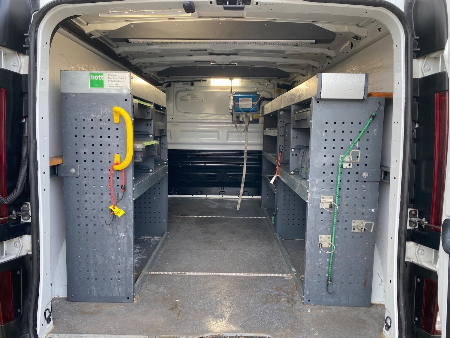 Used Vauxhall Vivaro 2019 for sale - 76632627: Photo 11