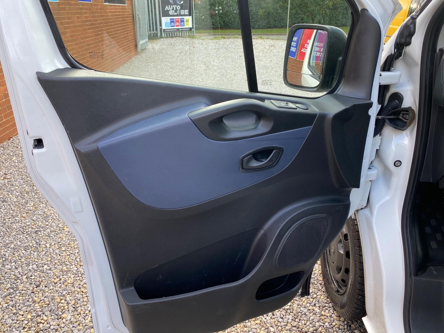 Used Vauxhall Vivaro 2019 for sale - 76632627: Photo 55
