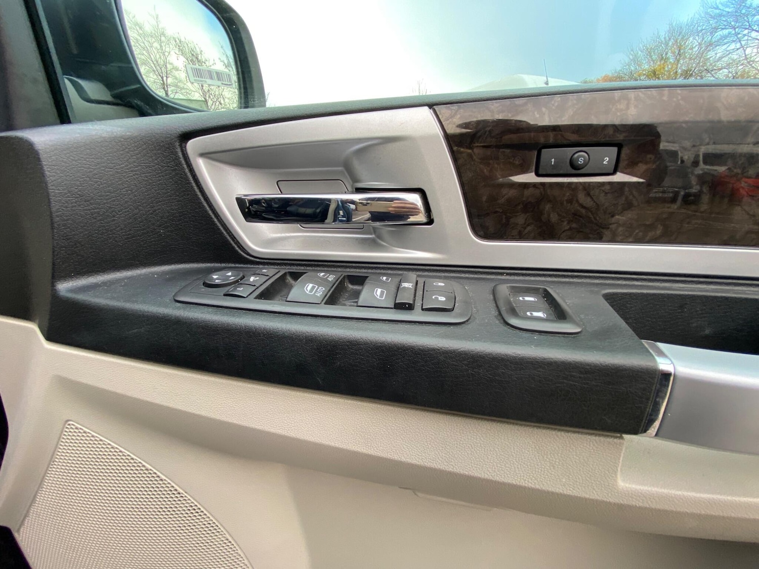 Used Chrysler Grand Voyager 2012 for sale - 76512473: Photo 44