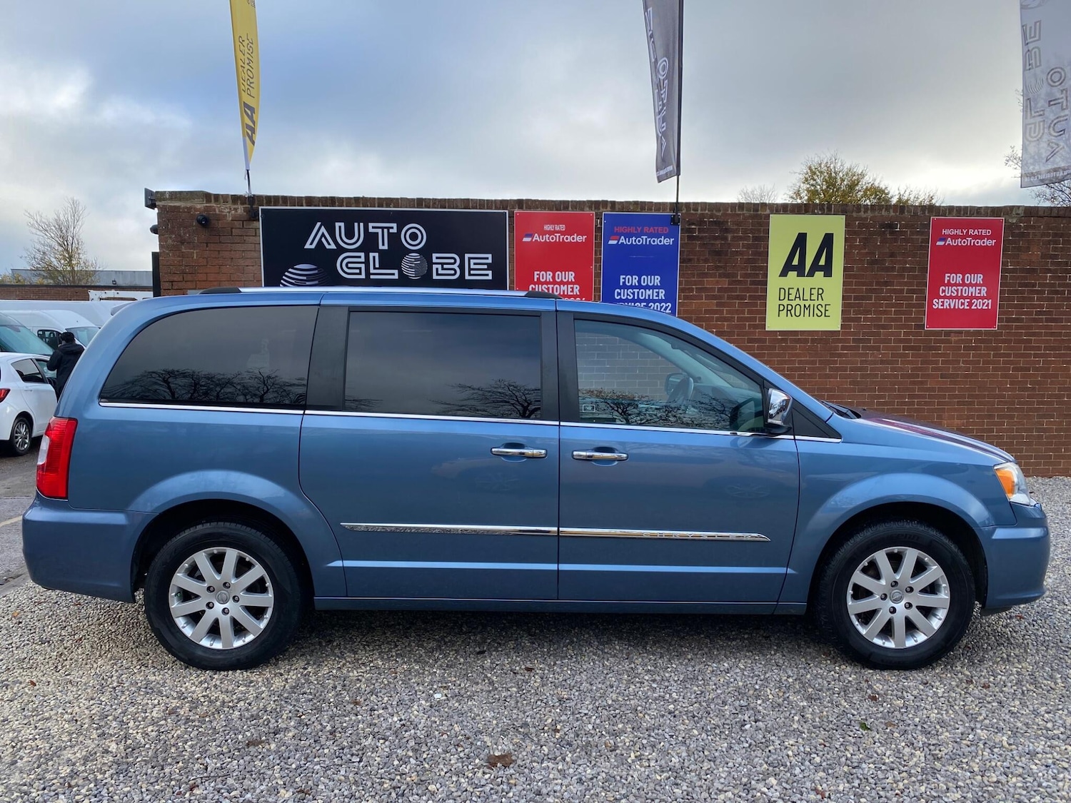 Used Chrysler Grand Voyager 2012 for sale - 76512473: Photo 6