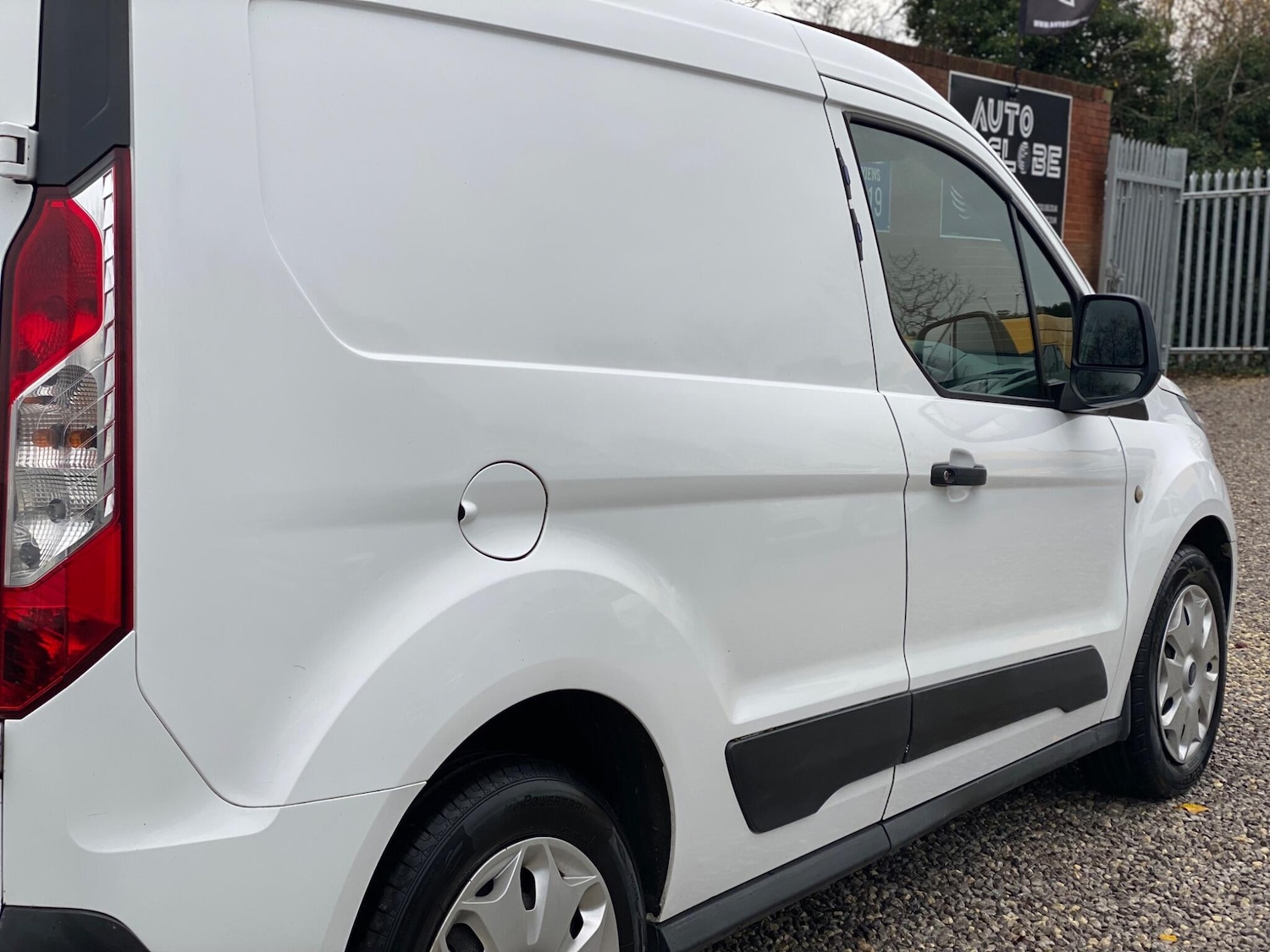 Used Ford Transit Connect 2016 for sale - 76562236: Photo 18