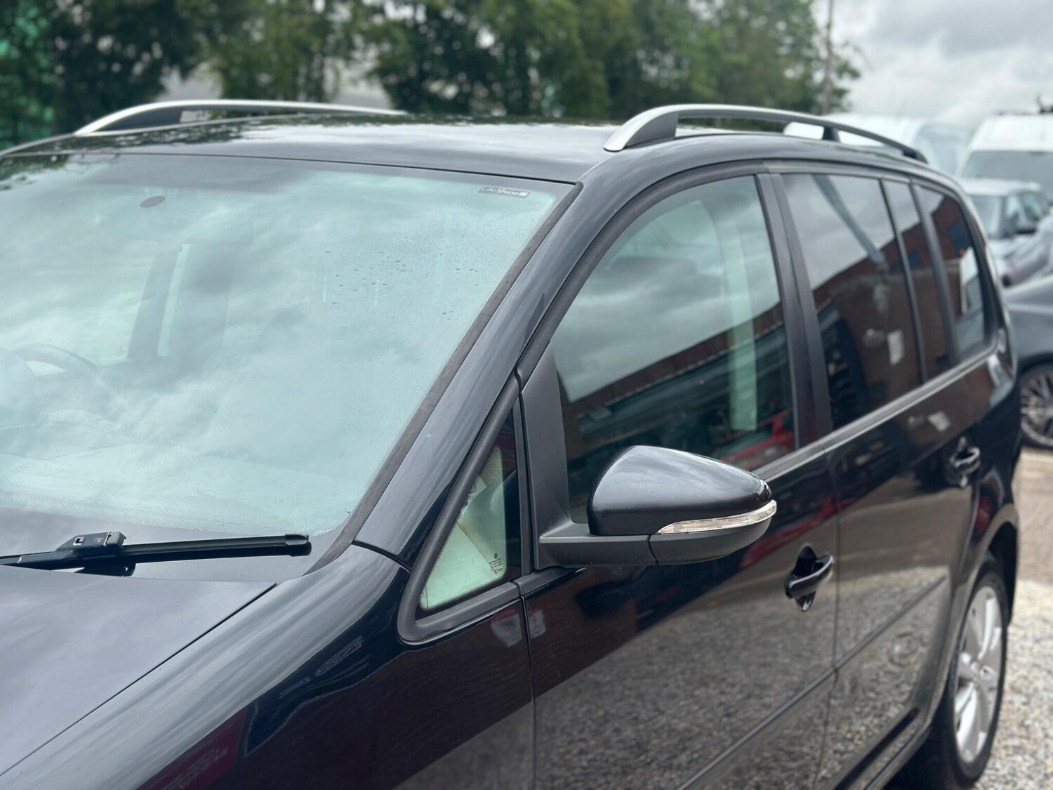 Vehicle 28