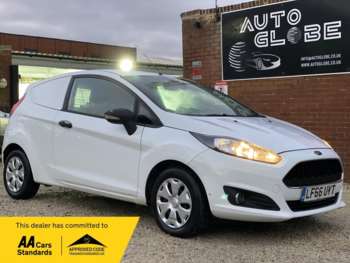 Used Ford Fiesta Van 2016 for sale - 73126515: Photo