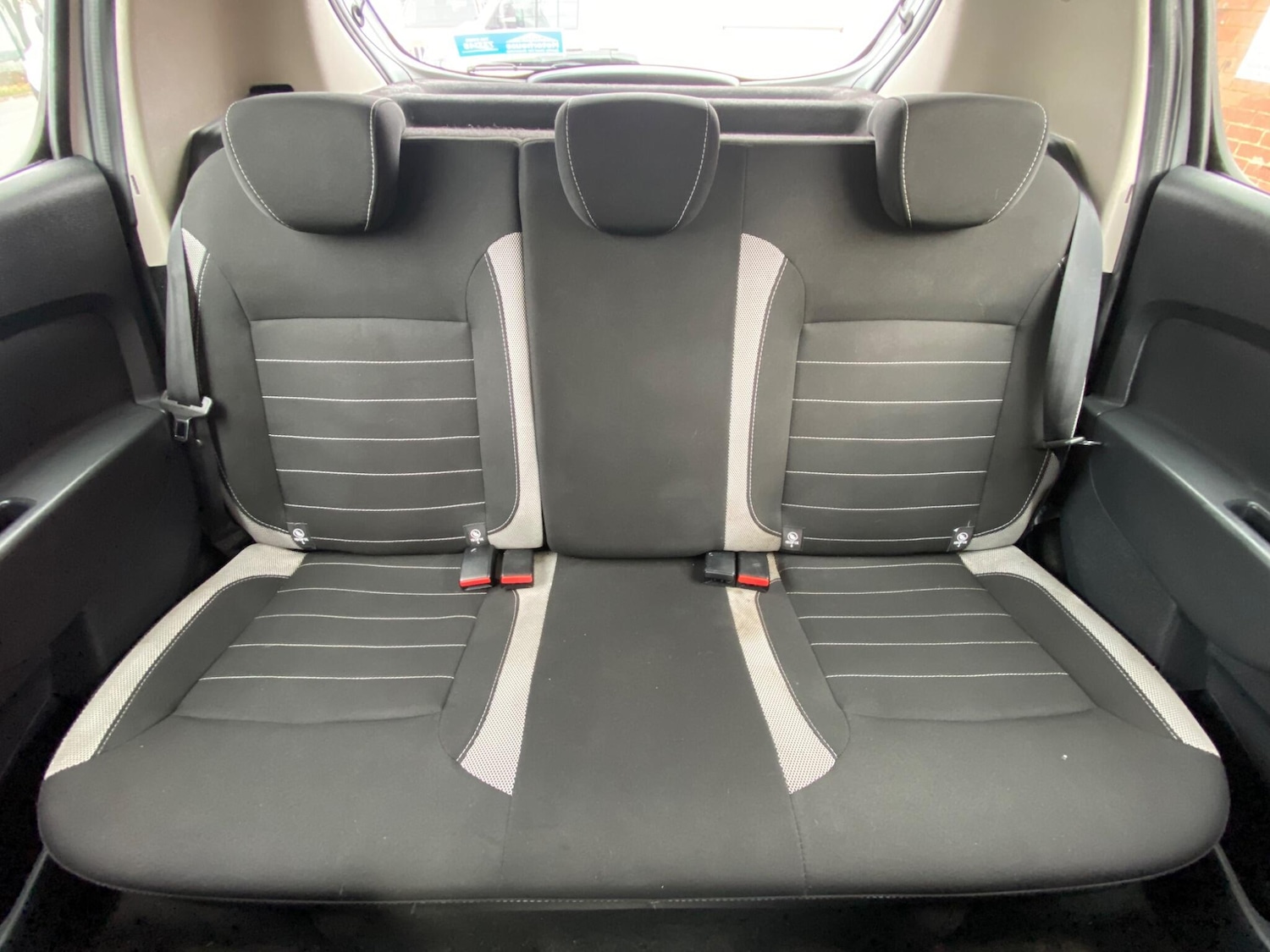 Used Dacia Sandero Stepway for sale - 77684172: Photo 12