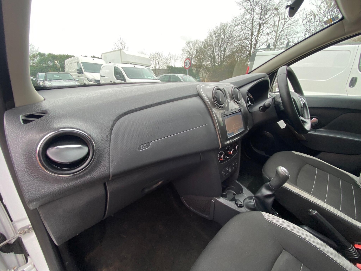 Used Dacia Sandero Stepway for sale - 77684172: Photo 18