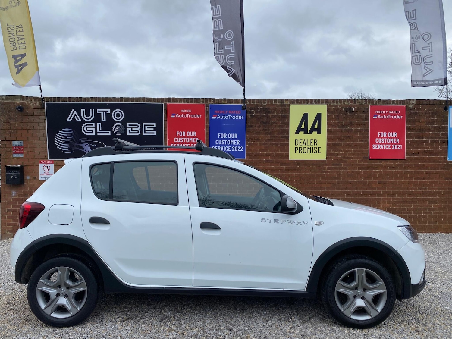 Used Dacia Sandero Stepway for sale - 77684172: Photo 6