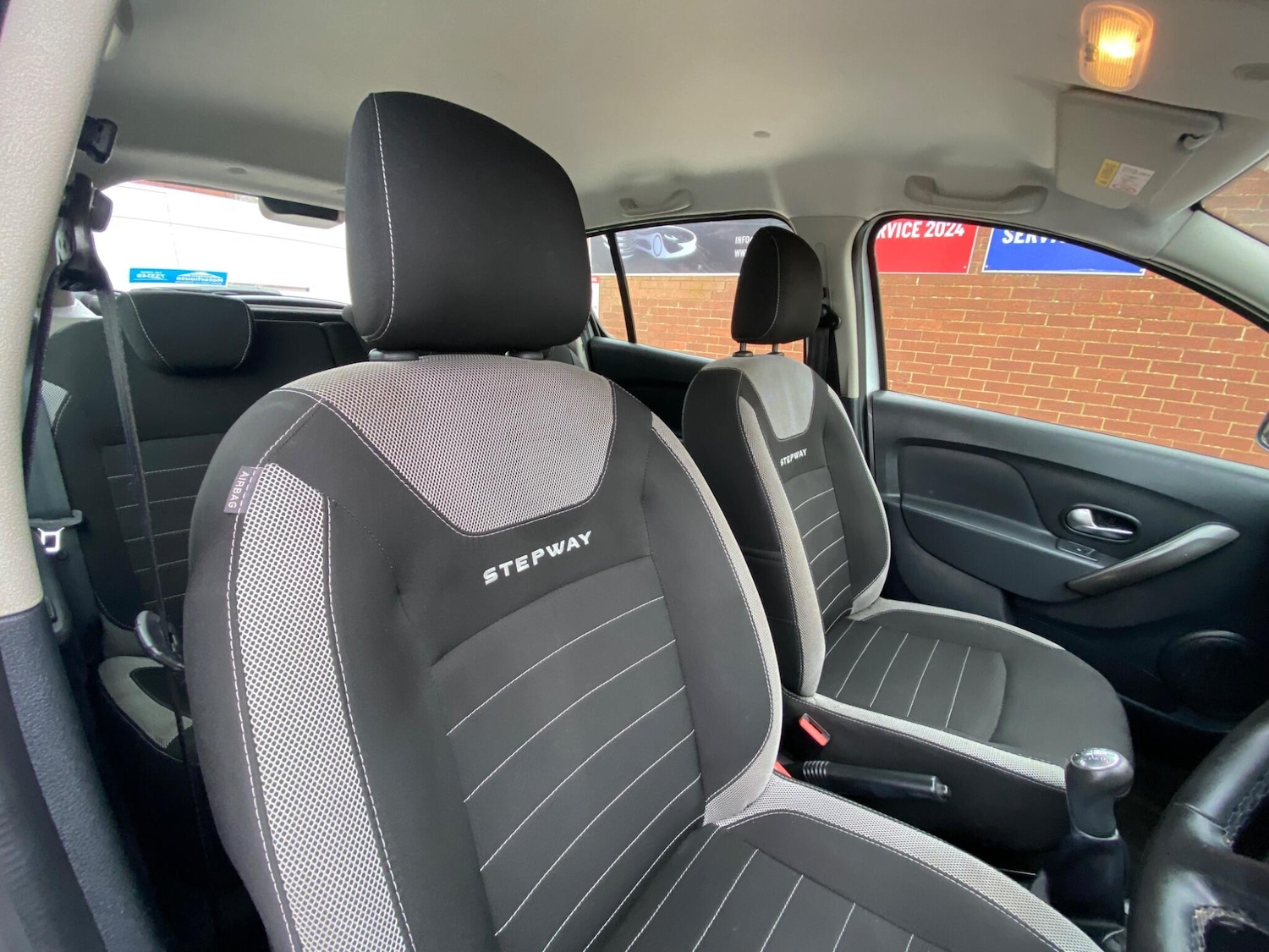 Used Dacia Sandero Stepway for sale - 77684172: Photo 9