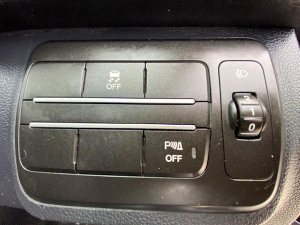 Used Ssangyong Tivoli 2015 for sale - 76071532: Photo 32