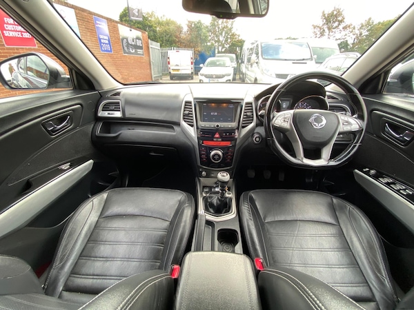 Used Ssangyong Tivoli 2015 for sale - 76071532: Photo 42