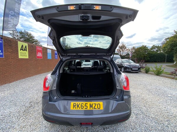 Used Ssangyong Tivoli 2015 for sale - 76071532: Photo 43