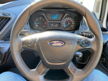 Used Ford Transit Custom 2017 for sale - 79018875: Photo