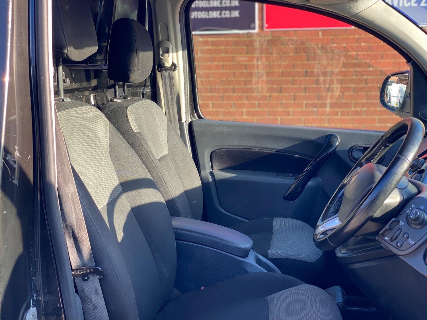 Used Renault Kangoo 2018 for sale - 77320835: Photo 20