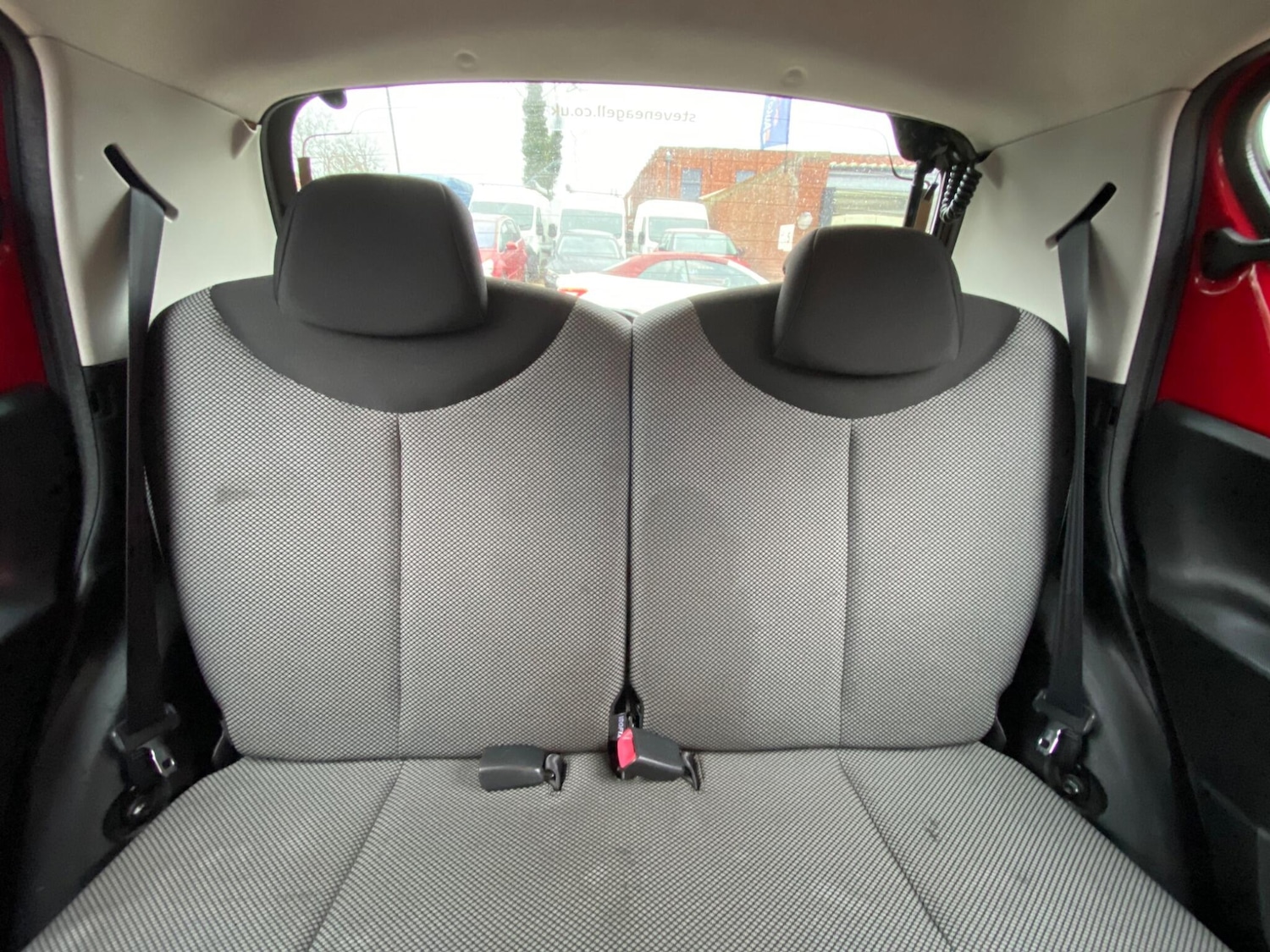 Used Toyota AYGO 2014 for sale - 77977897: Photo 31