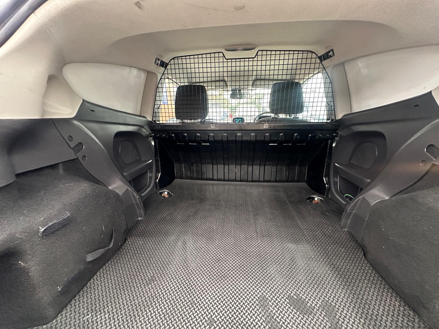 Used Ford Fiesta 2016 for sale - 77854022: Photo 21