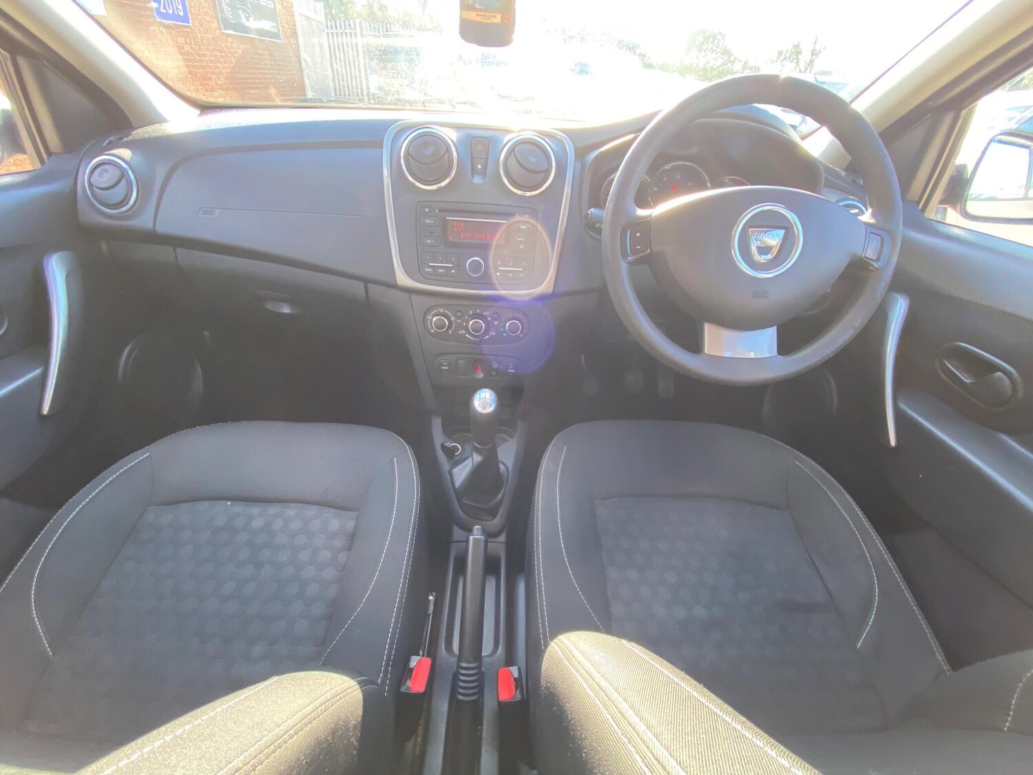 Used Dacia Sandero 2015 for sale - 77549428: Photo 14