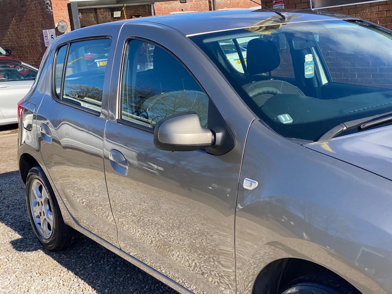 Used Dacia Sandero 2015 for sale - 77549428: Photo 30