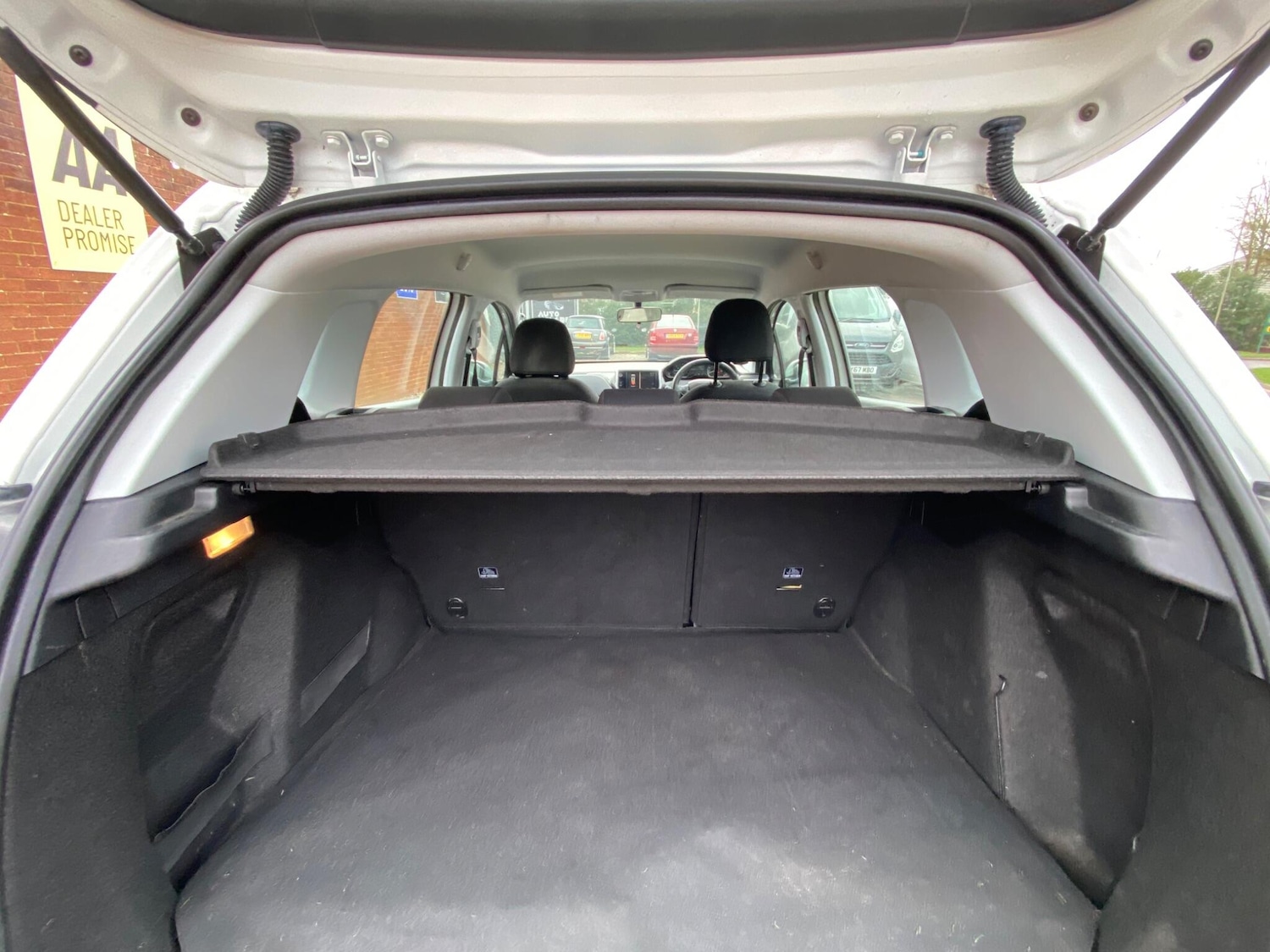 Used Peugeot 2008 2017 for sale - 77753910: Photo 26