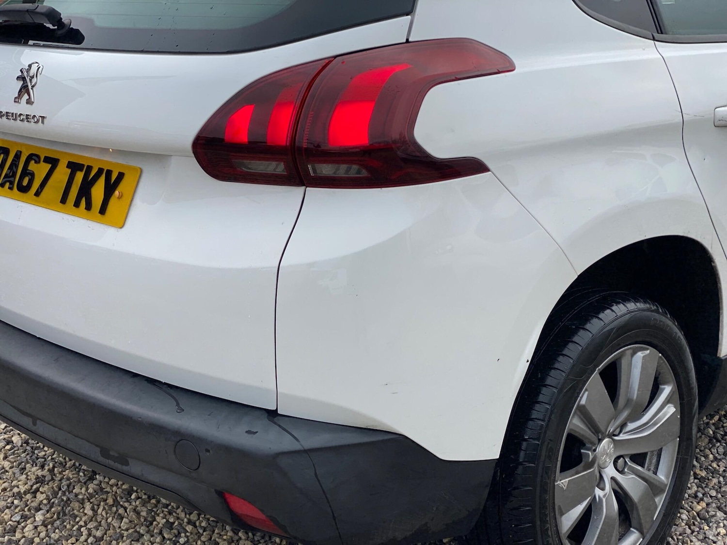 Used Peugeot 2008 2017 for sale - 77753910: Photo 30