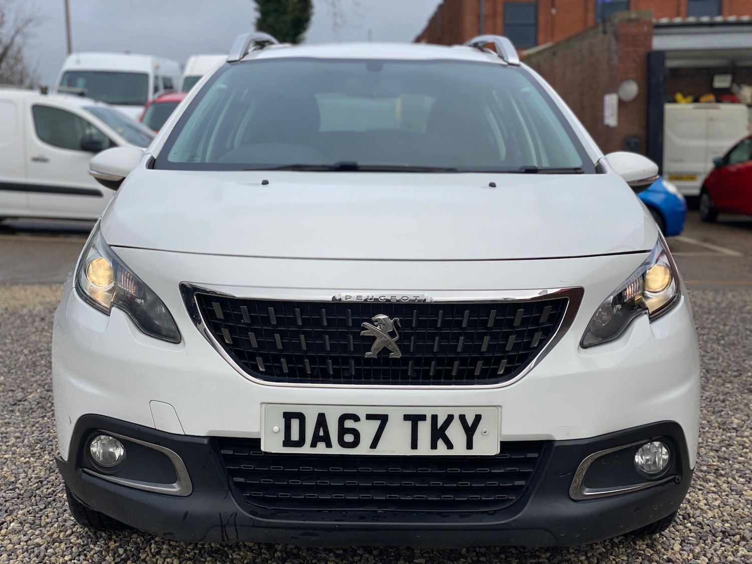 Used Peugeot 2008 2017 for sale - 77753910: Photo 9