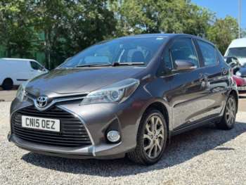 Used Toyota Yaris 2015 for sale - 75089985: Photo