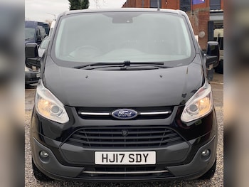 Used Ford Transit Custom 2017 for sale - 76952257: Photo
