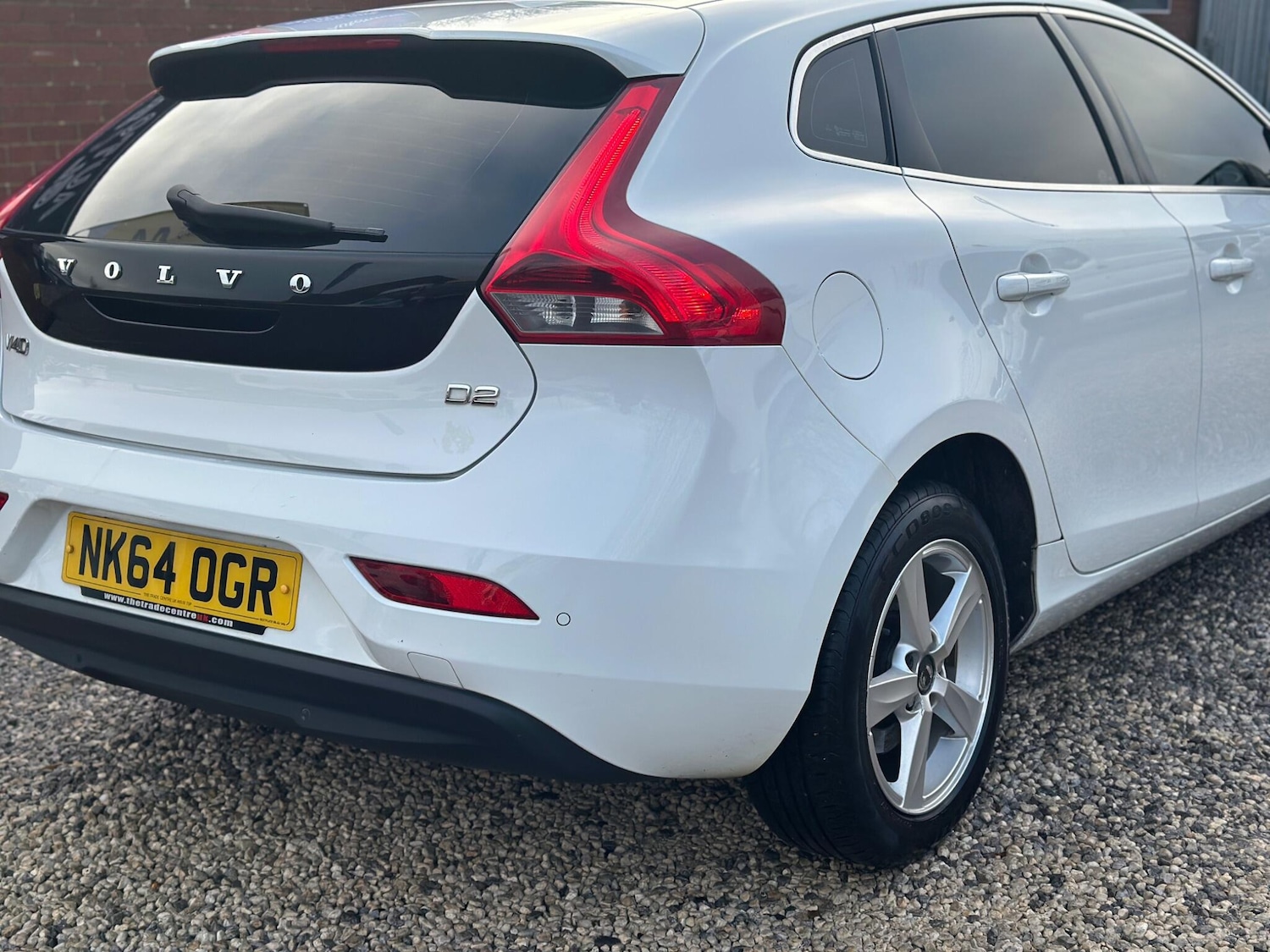 Used Volvo V40 2014 for sale - 77175645: Photo 21