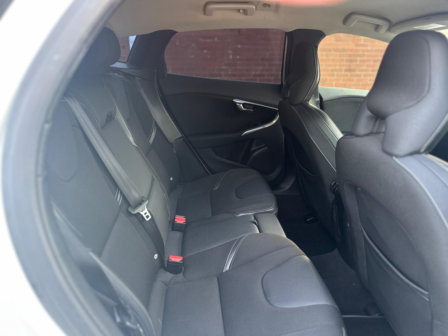 Used Volvo V40 2014 for sale - 77175645: Photo 26