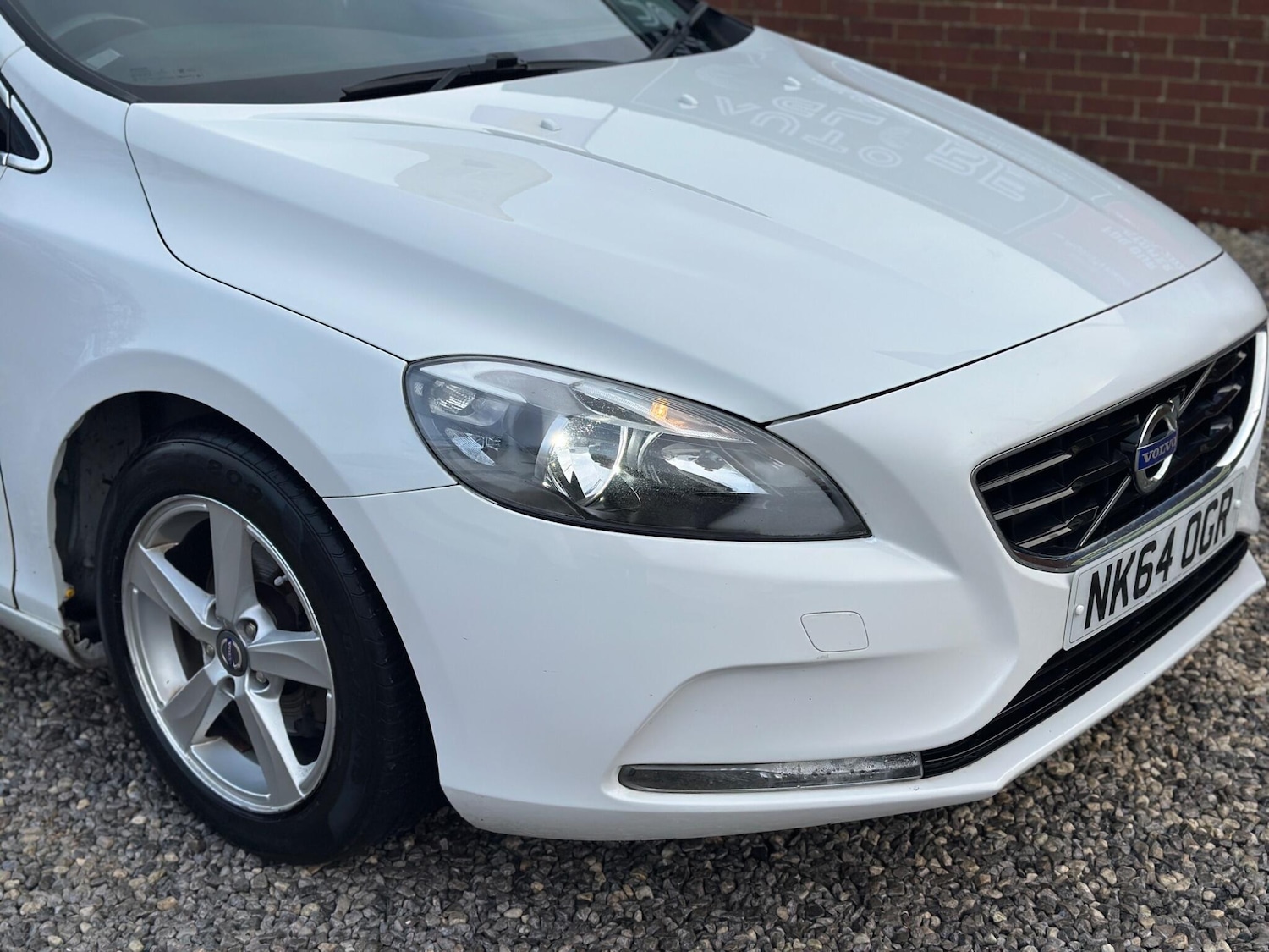 Used Volvo V40 2014 for sale - 77175645: Photo 34