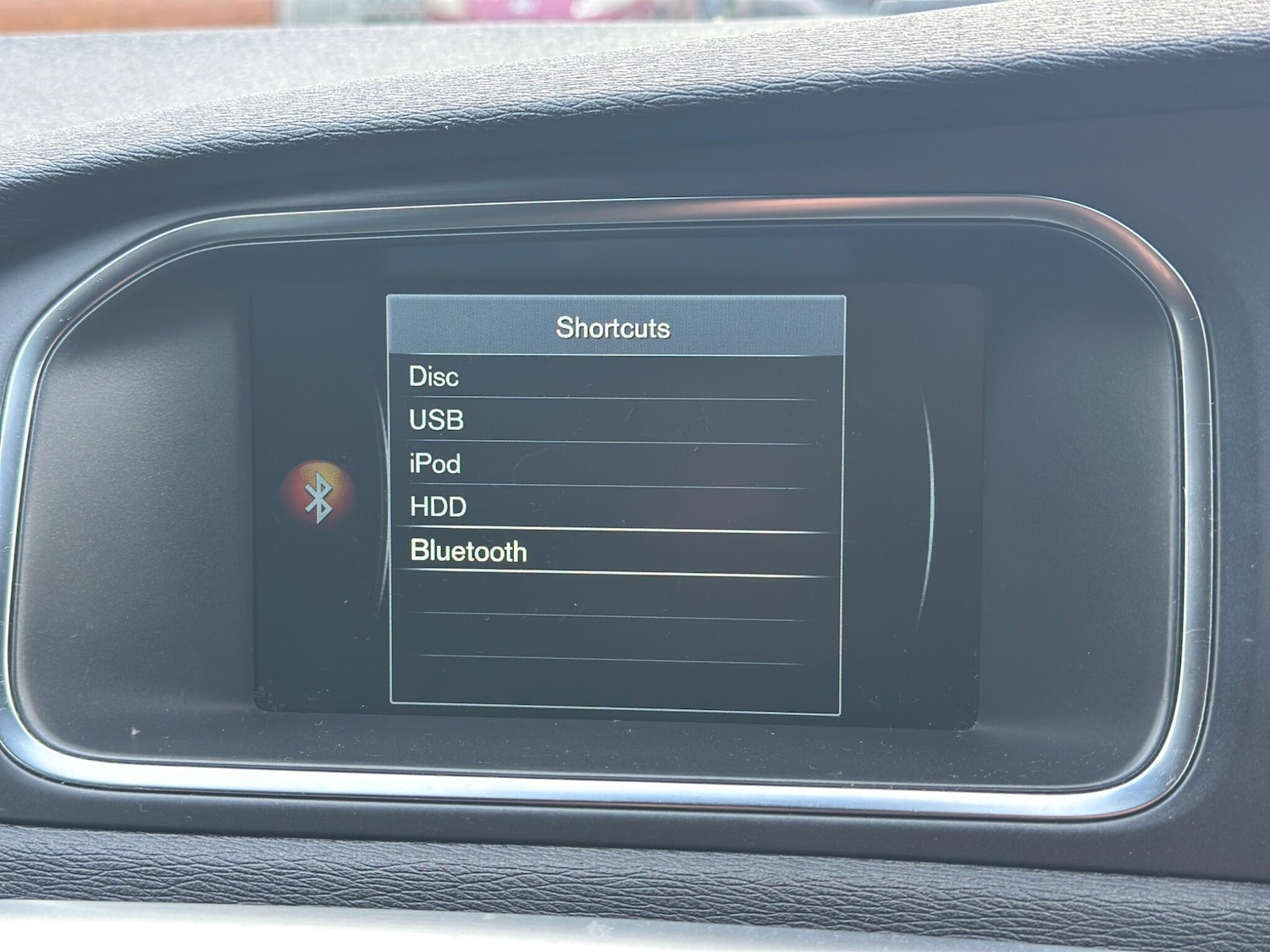 Used Volvo V40 2014 for sale - 77175645: Photo 55