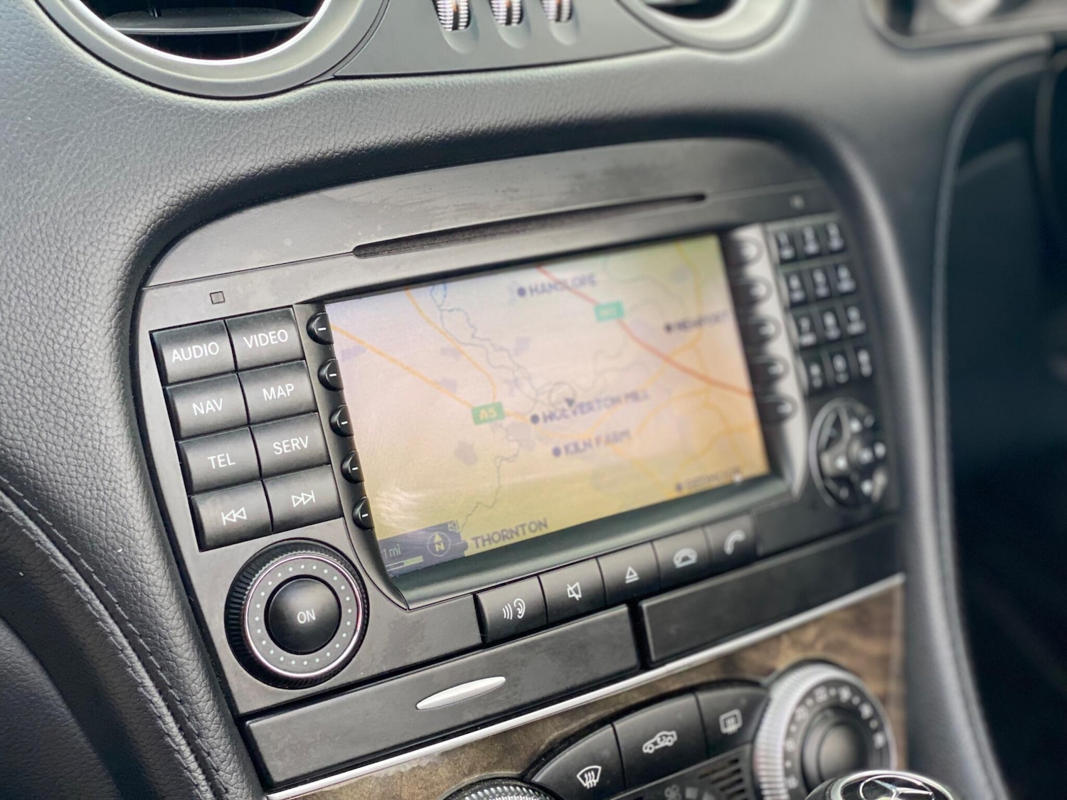 Used Mercedes-Benz SL 2006 for sale - 76433196: Photo 10