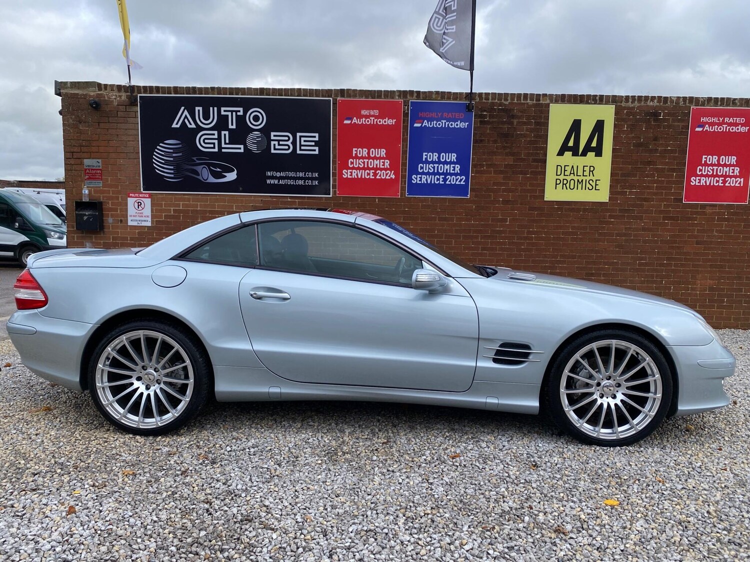 Used Mercedes-Benz SL 2006 for sale - 76433196: Photo 26