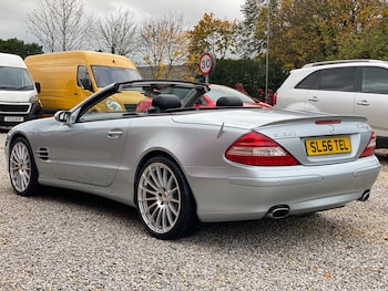 Used Mercedes-Benz SL 2006 for sale - 76433196: Photo
