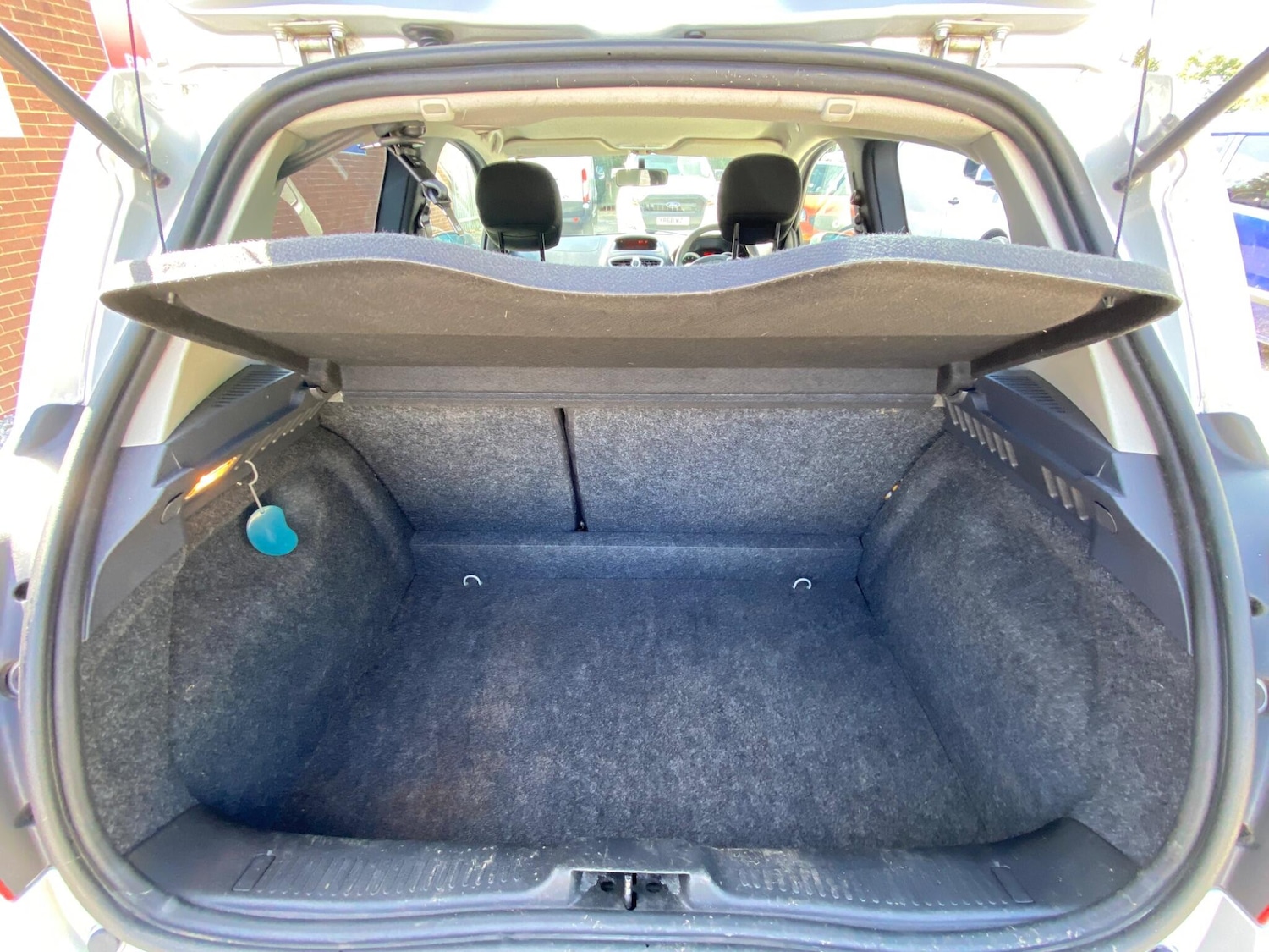Vehicle 27