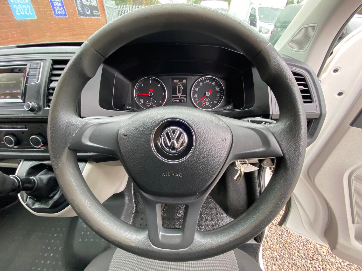 Used Volkswagen Transporter 2017 for sale - 77203175: Photo 14