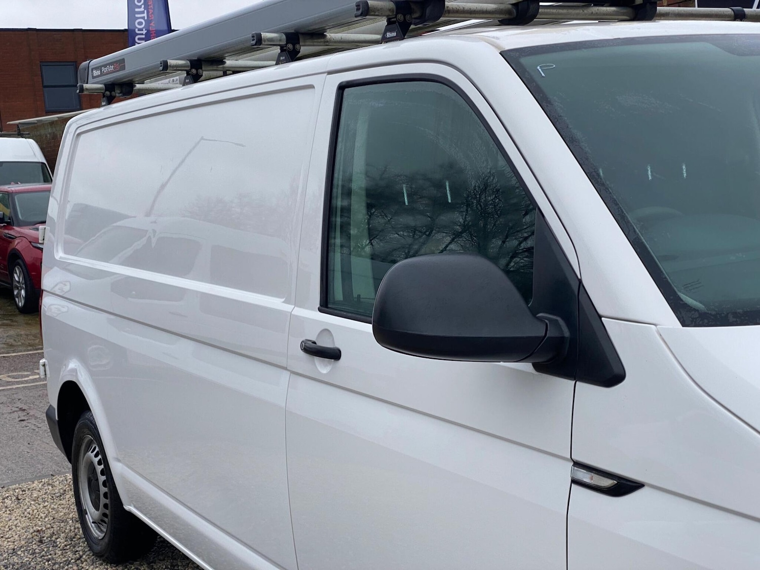 Used Volkswagen Transporter 2017 for sale - 77203175: Photo 38