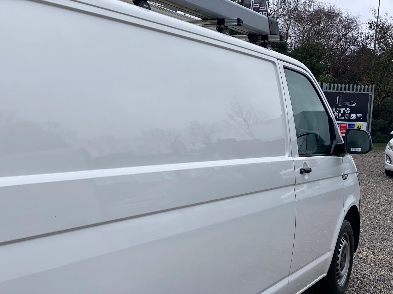 Used Volkswagen Transporter 2017 for sale - 77203175: Photo 45