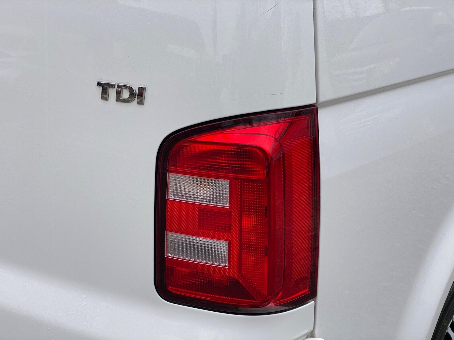 Used Volkswagen Transporter 2017 for sale - 77203175: Photo 47