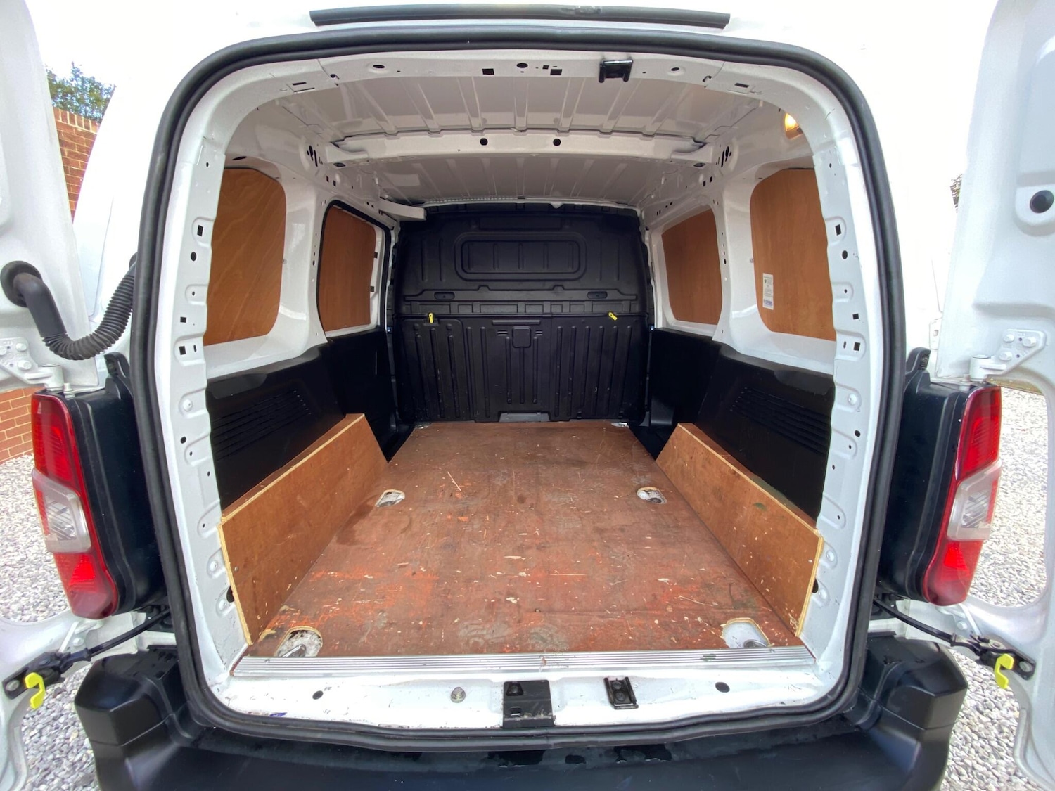 Used Peugeot Partner 2021 for sale - 76988913: Photo 10