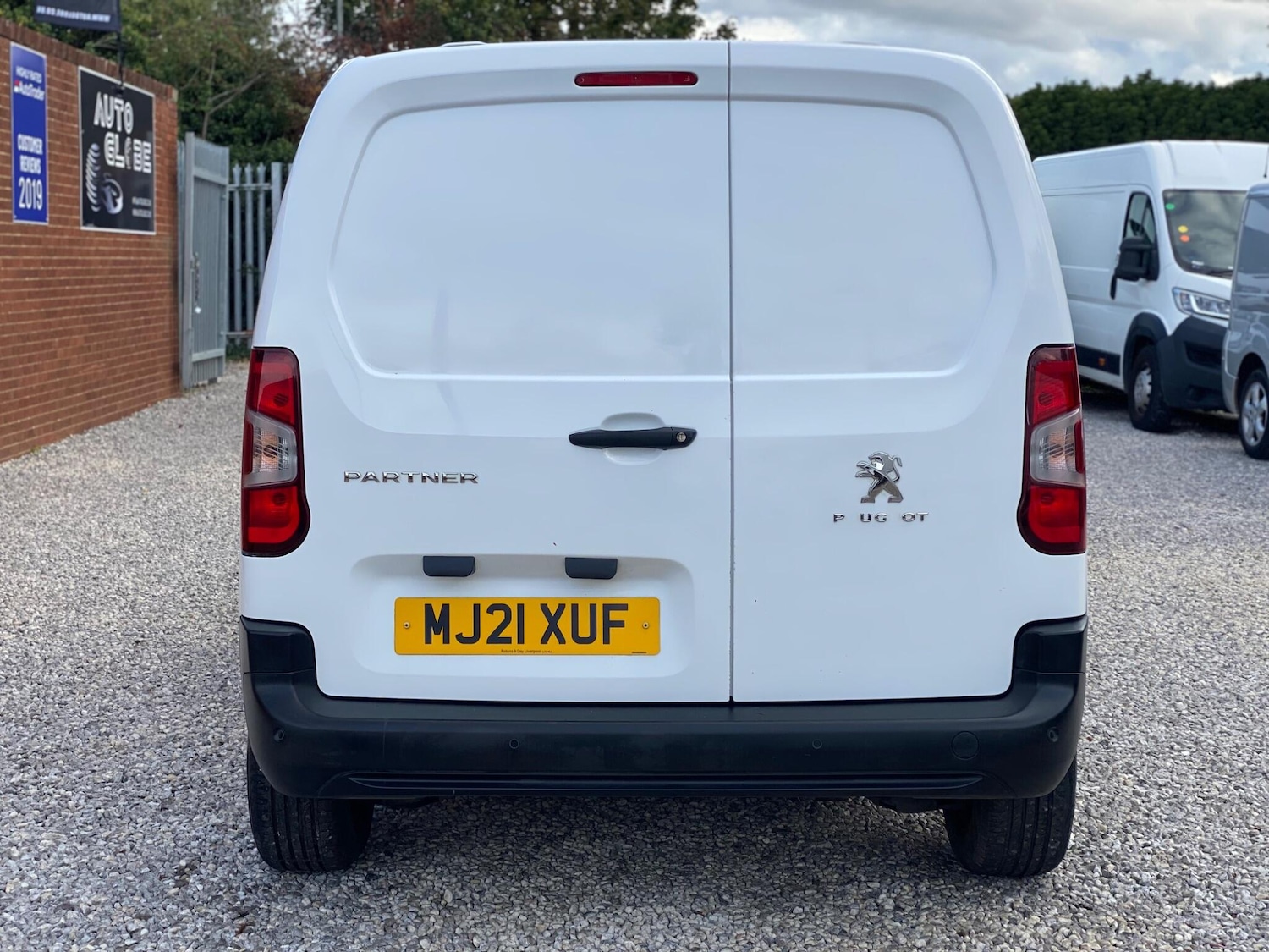 Used Peugeot Partner 2021 for sale - 76988913: Photo 23