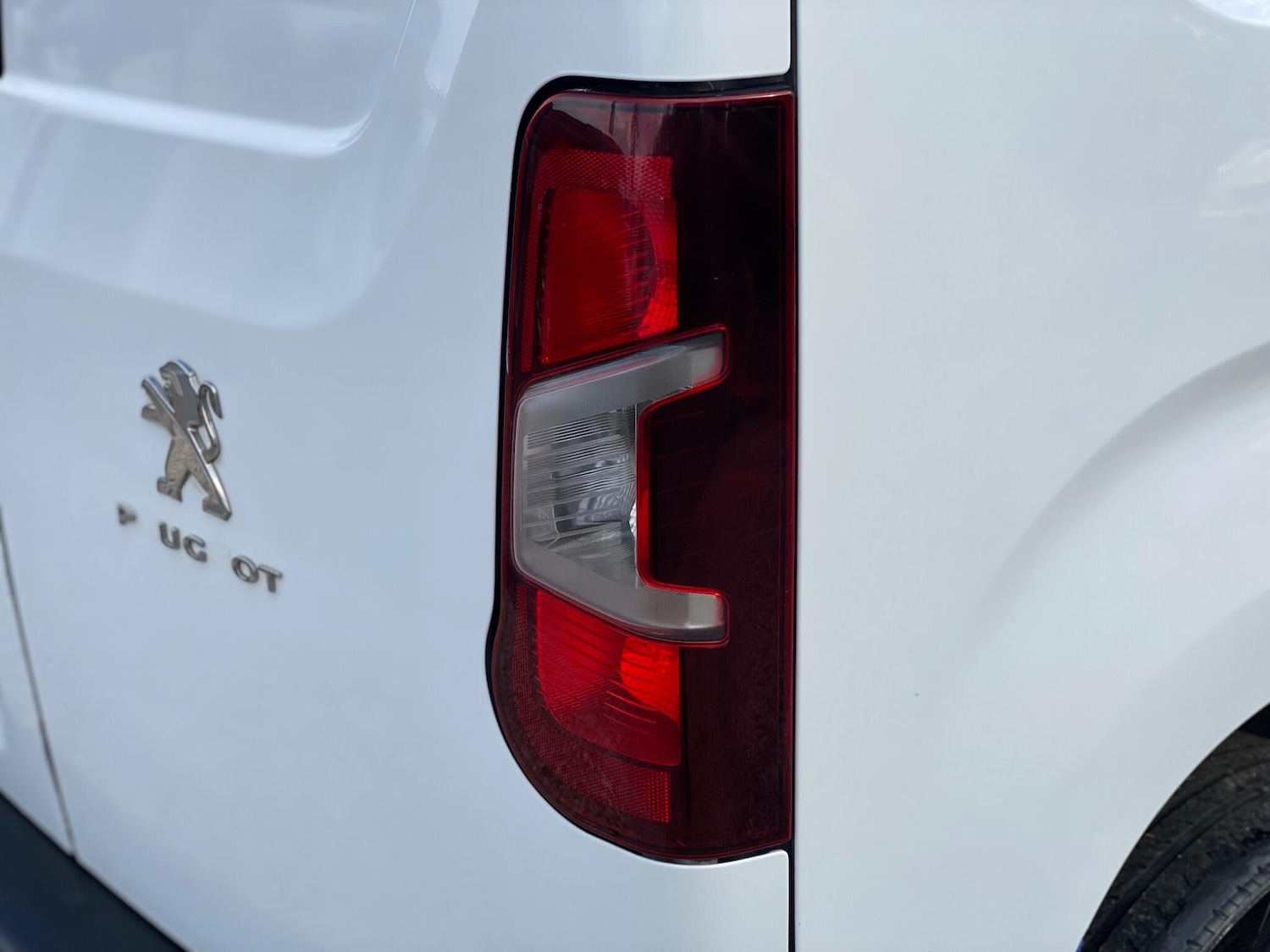 Used Peugeot Partner 2021 for sale - 76988913: Photo 44